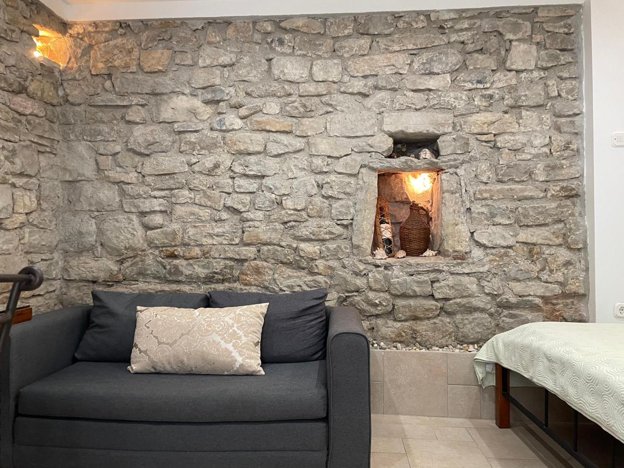 Apartman Pundinica Kaštela Eksteriør bilde