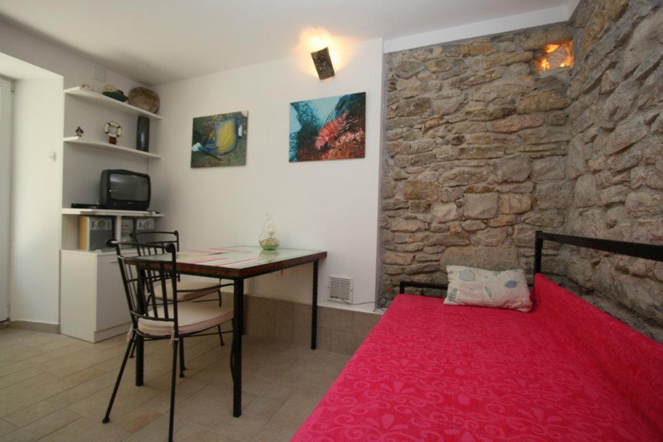 Apartman Pundinica Kaštela Eksteriør bilde
